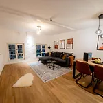 Highlight Am Stadtplatz - C4s Come4stay - 2 I Bis Zu 5 Gaeste Mühldorf