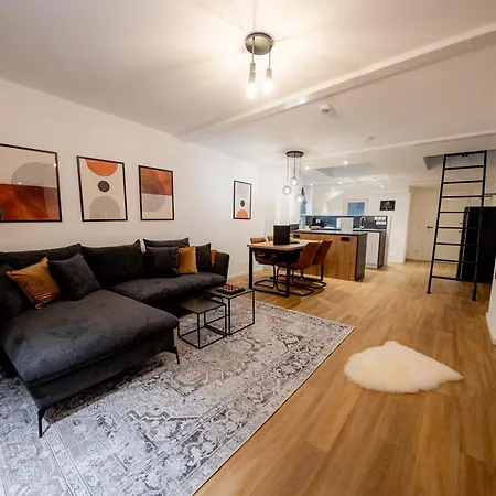 Apartment Highlight Am Stadtplatz - C4s Come4stay - 2 I Bis Zu 5 Gaeste Muehldorf am Inn