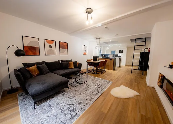 Lägenhet Highlight Am Stadtplatz - C4s Come4stay - 2 I Bis Zu 5 Gaeste Mühldorf