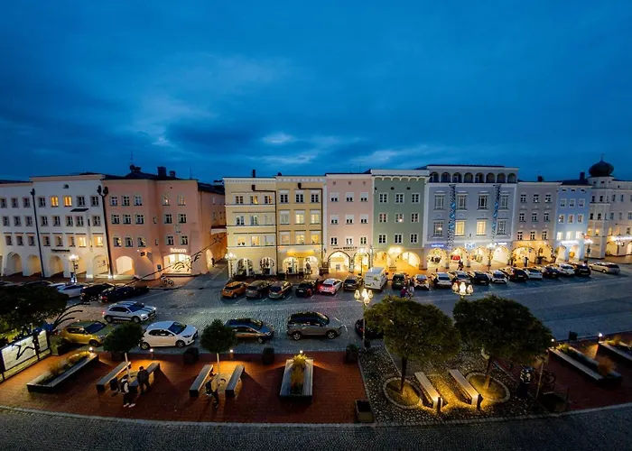 Highlight Am Stadtplatz - C4s Come4stay - 2 I Bis Zu 5 Gaeste Lägenhet Mühldorf